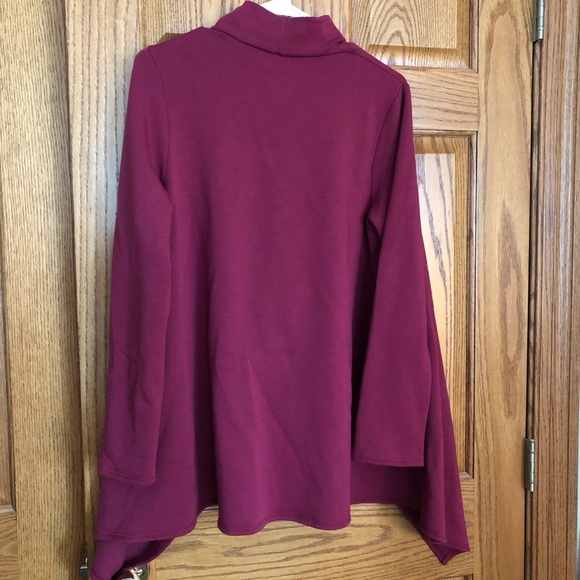 Burgundy Cardigan - Picture 5 of 5